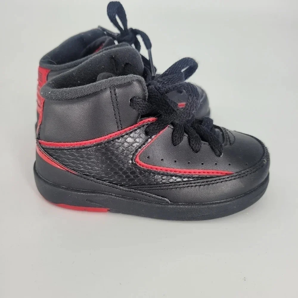 Nike air jordan infant baby retro black red sneakers shoes size 6